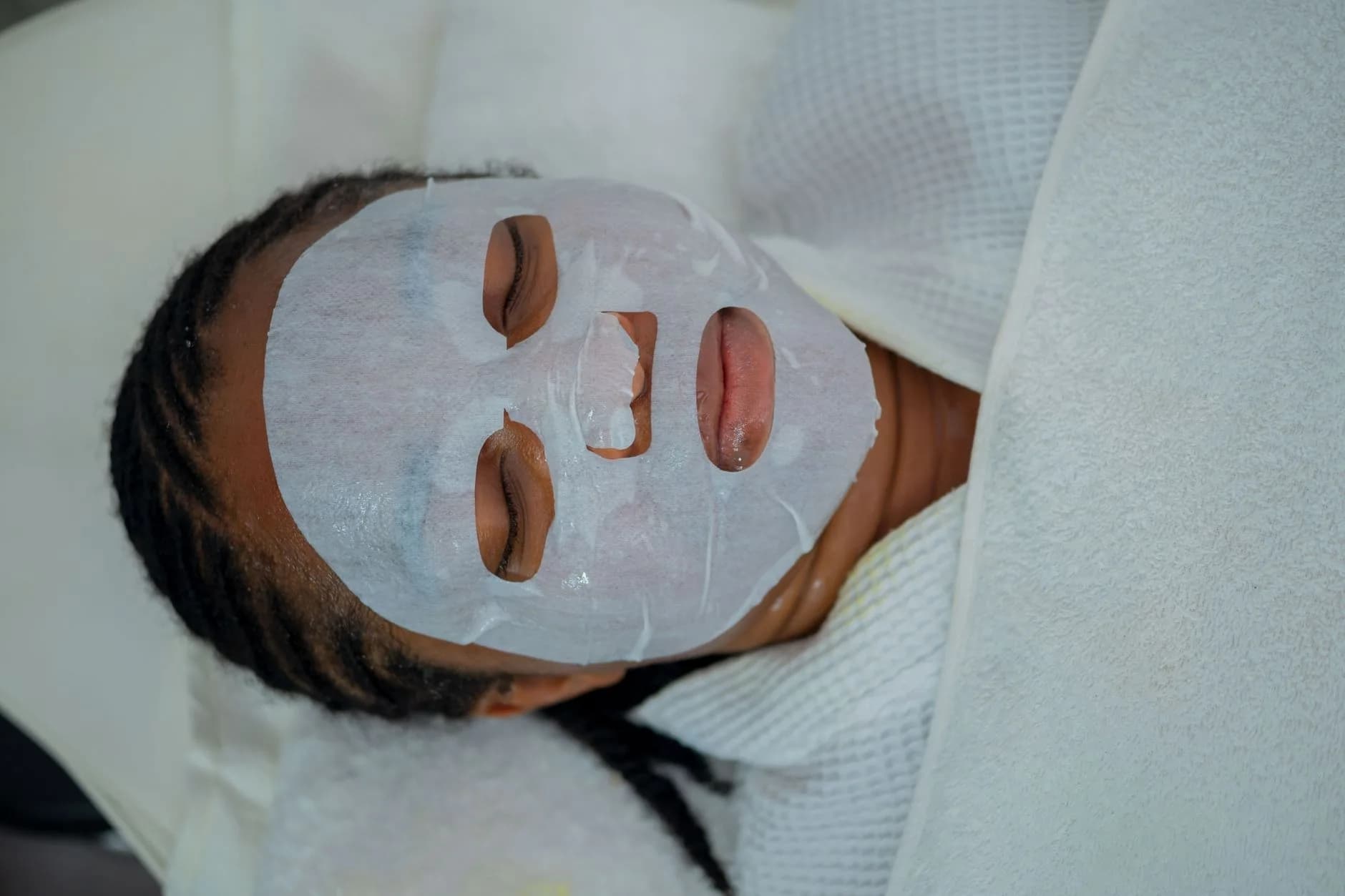 A relaxing facial treatment session using natural products